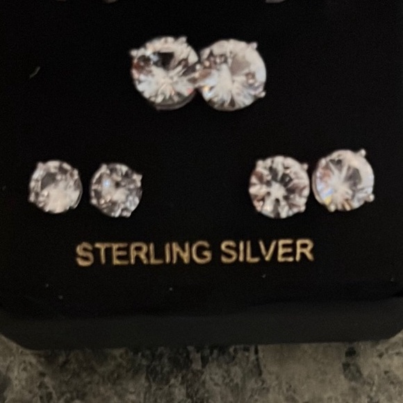 Sterling Silver Stud Earrings Set - Picture 3 of 4
